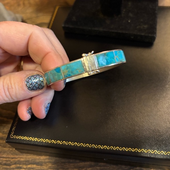 Rare Find, Vintage Jay King Silver & Turquoise Bangle - Picture 5 of 9